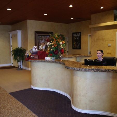 Destinations Inn Theme Rooms Айдахо Фолс Екстериор снимка