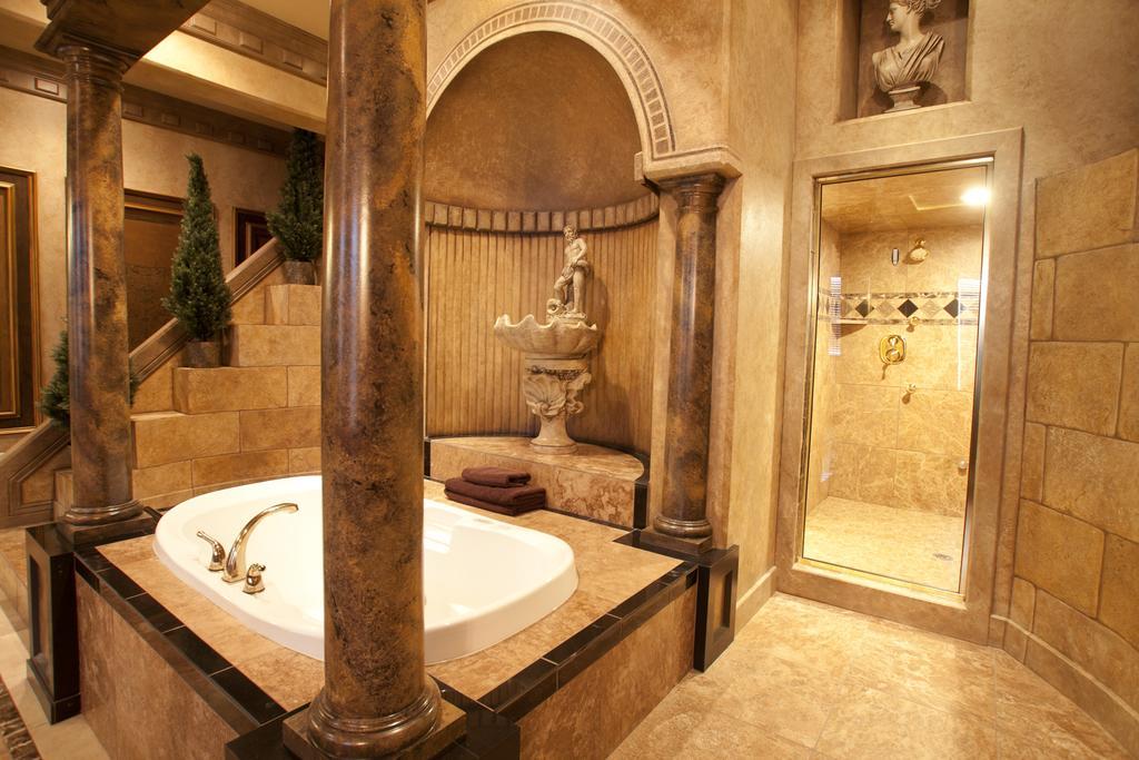 Destinations Inn Theme Rooms Айдахо Фолс Екстериор снимка