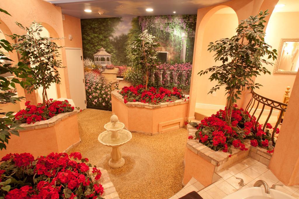 Destinations Inn Theme Rooms Айдахо Фолс Екстериор снимка