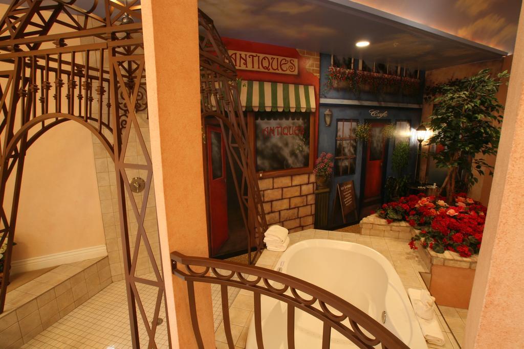 Destinations Inn Theme Rooms Айдахо Фолс Екстериор снимка