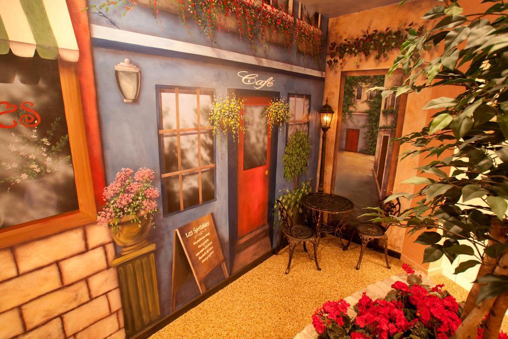 Destinations Inn Theme Rooms Айдахо Фолс Екстериор снимка