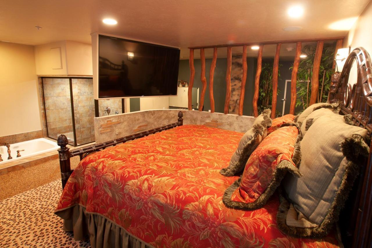 Destinations Inn Theme Rooms Айдахо Фолс Екстериор снимка