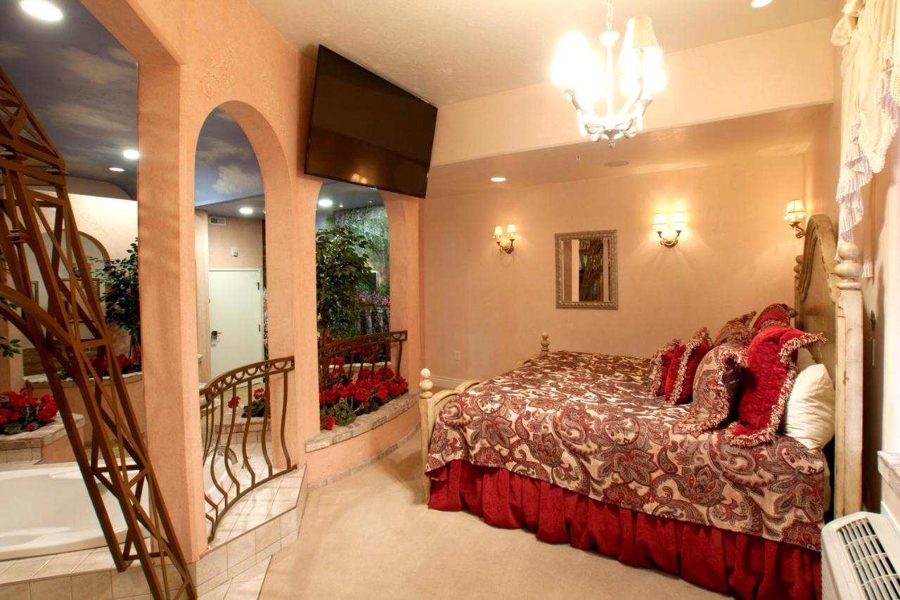 Destinations Inn Theme Rooms Айдахо Фолс Екстериор снимка